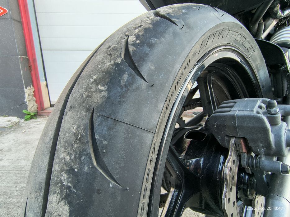 Vand Kawasaki ER6N 2011