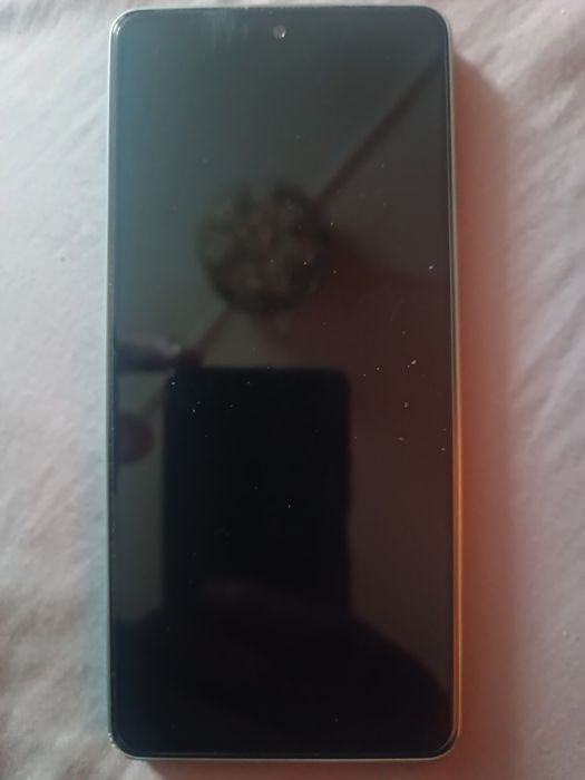 Обменяю Самсунг а73