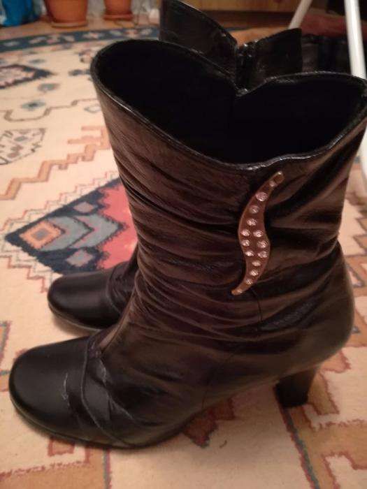 Botine/Cizme piele naturala, marimea 38