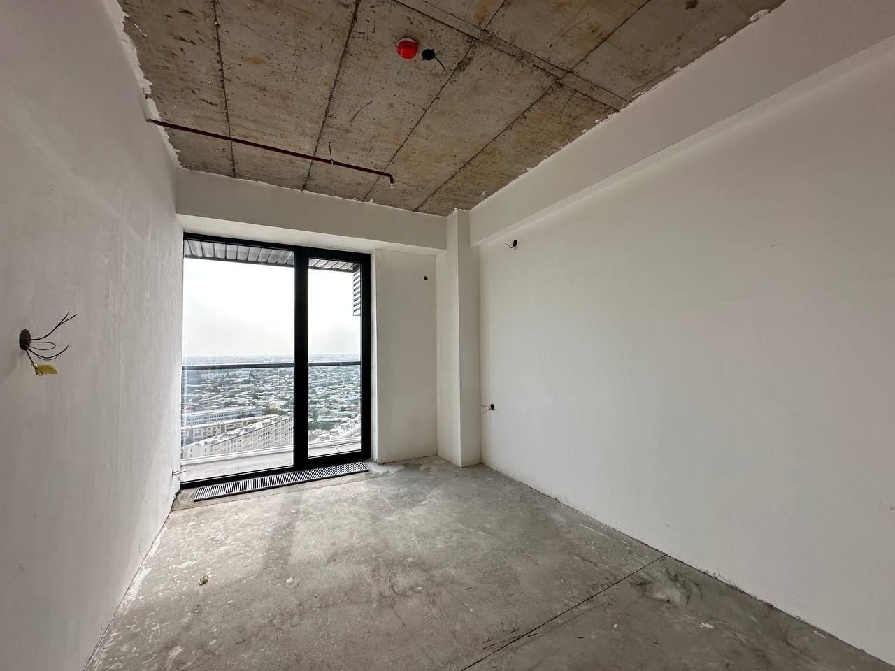 Продаётся 2х ком кв-ра, ЖК NRG U-Tower, ор-р: Дружба Народов, 54,91м²