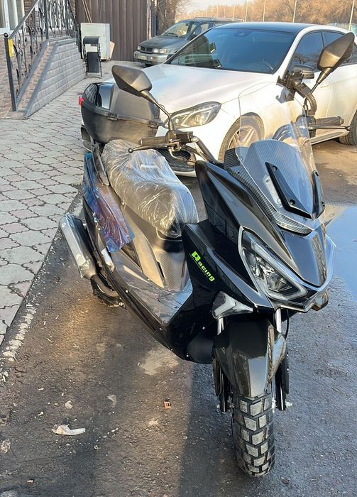 Макси мопед сатылады