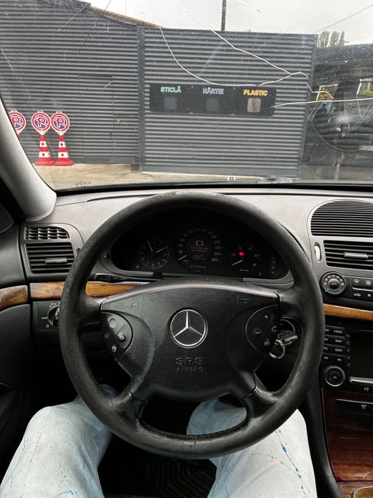 Mercedes w211 e220 cdi