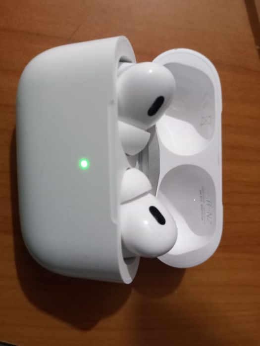 Продавам AirPods 3 pro