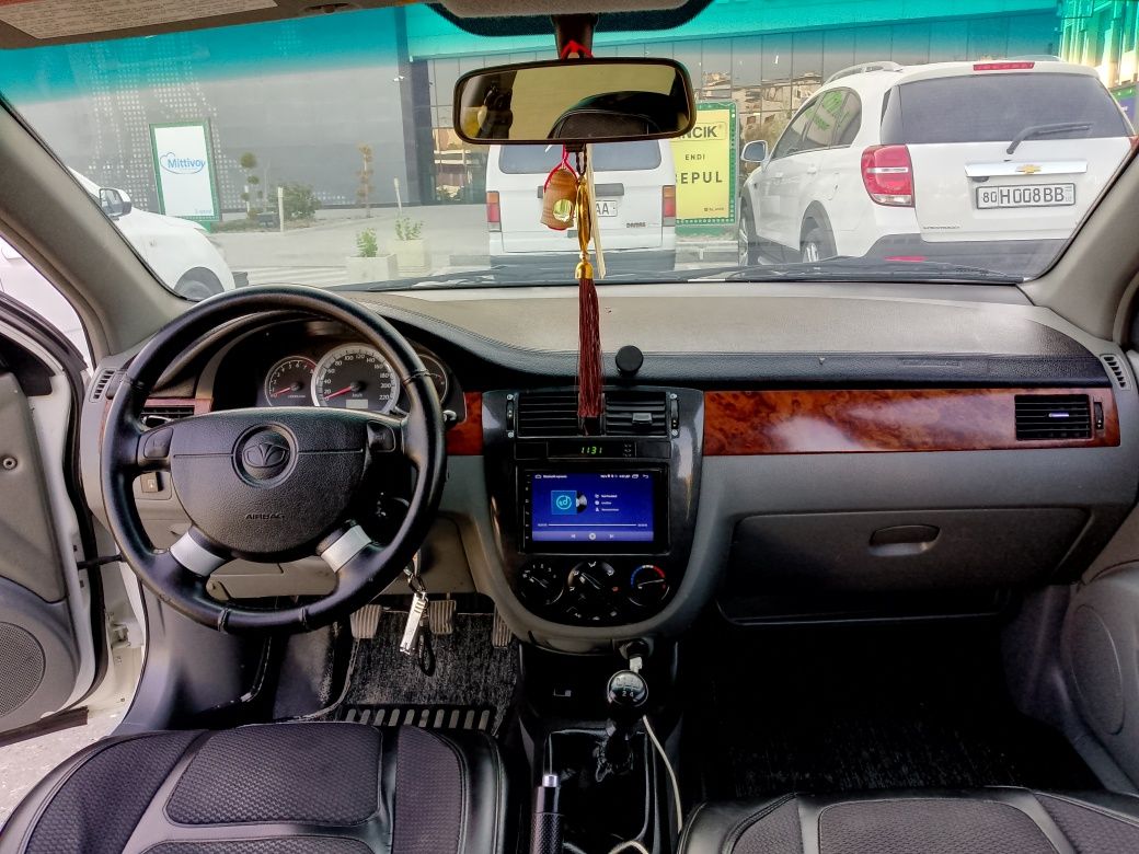 Daewoo Lacetti 1.8 Sedan