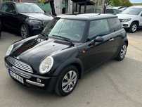 Mini Cooper/One 1,6i 2004 accept variante !
