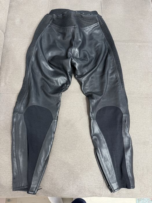 Pantaloni moto piele marimea 42