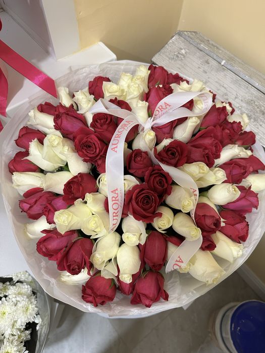 Продам цветы живые букеты