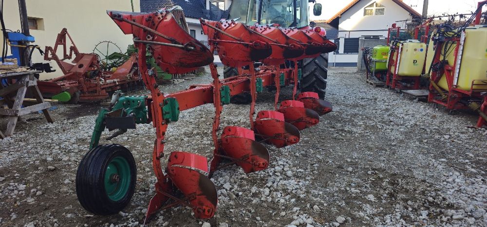 Plug kverneland vario 5 brazde