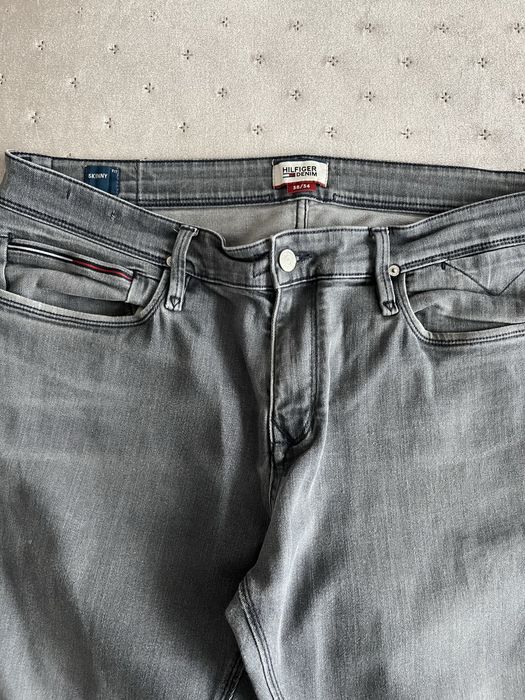 Blugi barbati . Tommy Hilfiger. 38/34