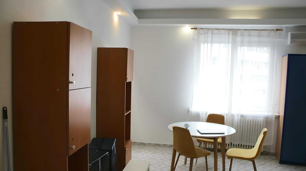 Inchiriez Garsoniera UltraCentral Cismigiu