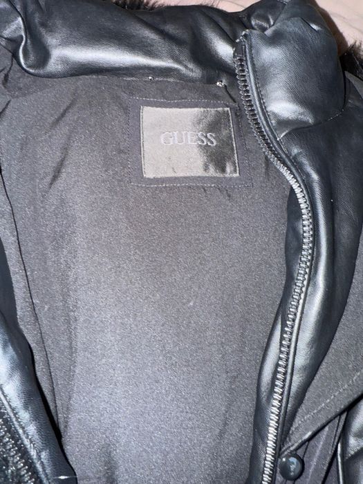 Яке Guess S размер уникат