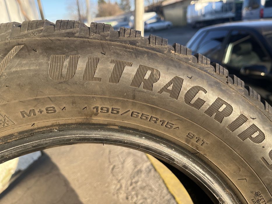 4 бр. зимни гуми 195/65/15 GoodYear 7 mm DOT 2318