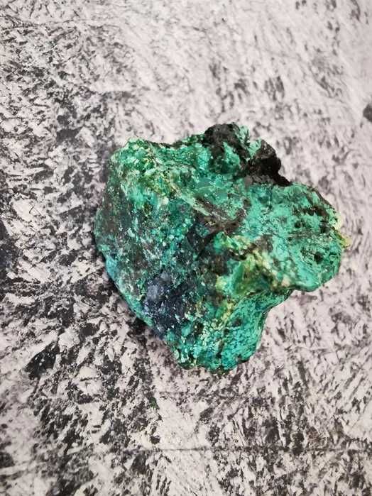 Кристали/минерали и полускъпоценни камъни
