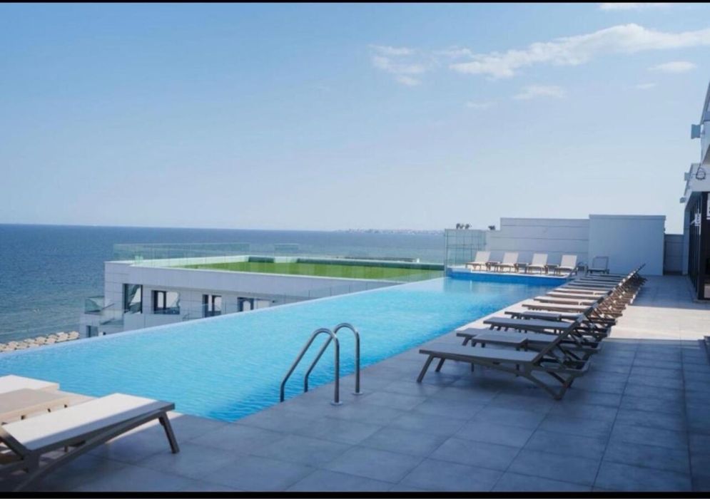 Studio Lux Alezzi Infinity Mamaia
