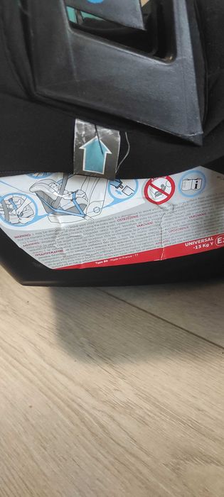 Столче за кола за новородено Ferrari без Isofix