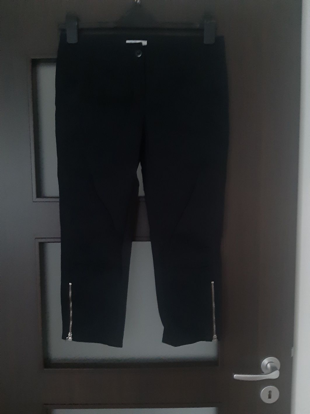 Pantaloni Orsay 3/4, marimea 34 LIVRARE GRATUITA 20-22 aprilie