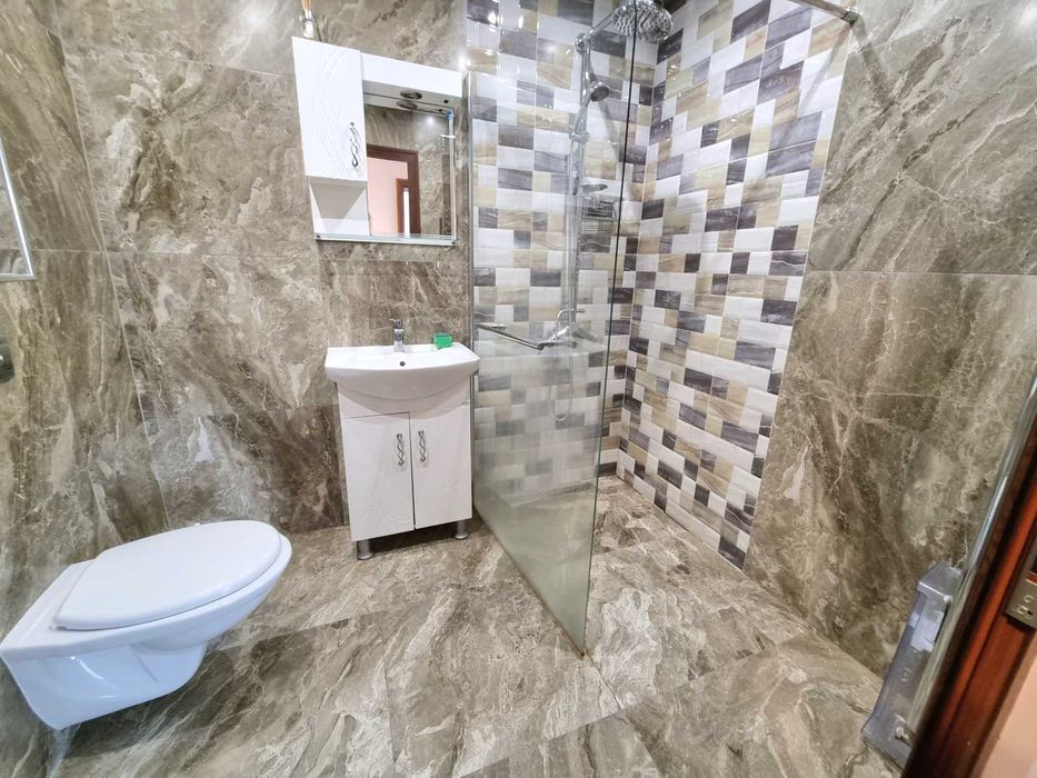 Продава се Тристаен апартамент в София, Студентски град - 95 кв.м за 2106 €/кв.м - Снимка #4