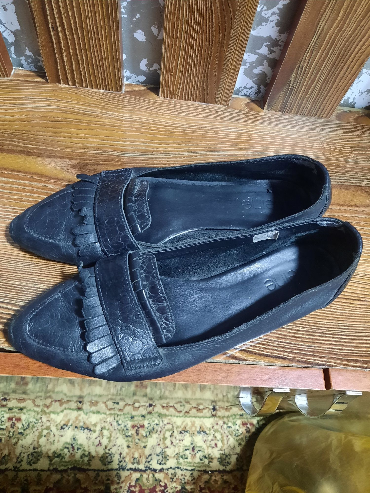 Продам обувь мокасины