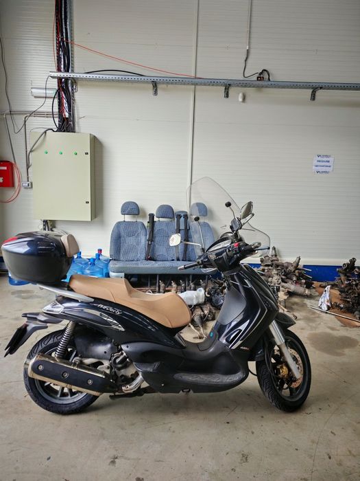Piaggio beverly 400