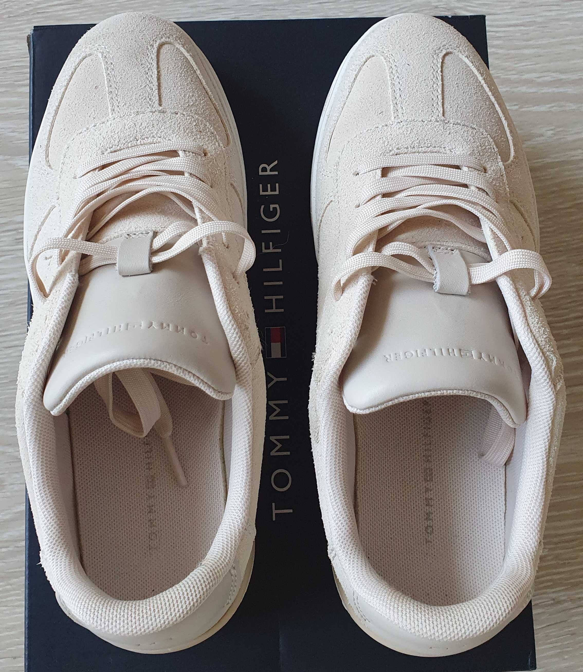 Дамски обувки TOMMY HILFIGER , номер 37