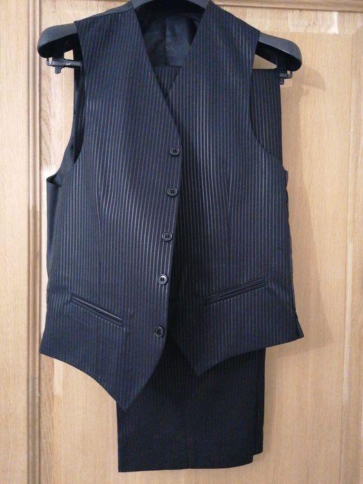 Costum de ocazie , clasic, nunta - nas sau ginerica - 65% lana