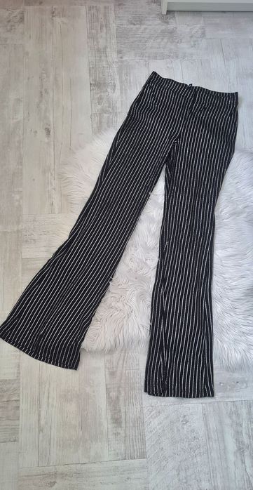 Pantaloni evazați trapezi negri cu sclipici damă mărimea S-M