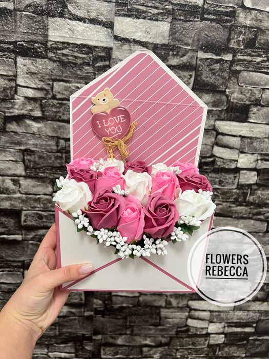 Aranjamente trandafiri de sapun