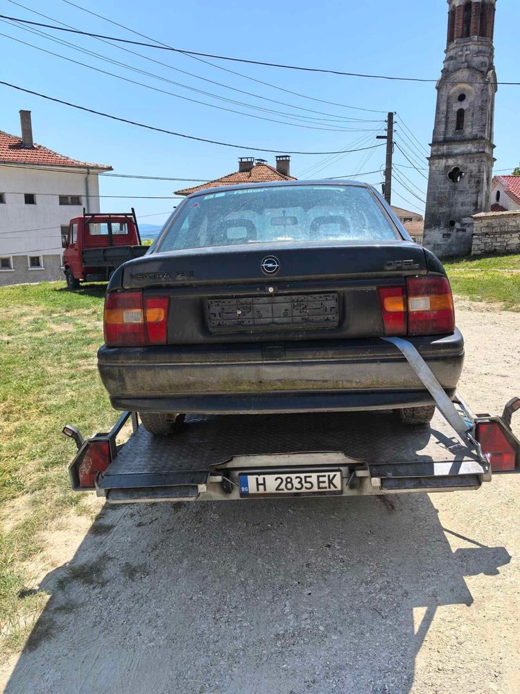 Опел Вектра 1.8 mi на части