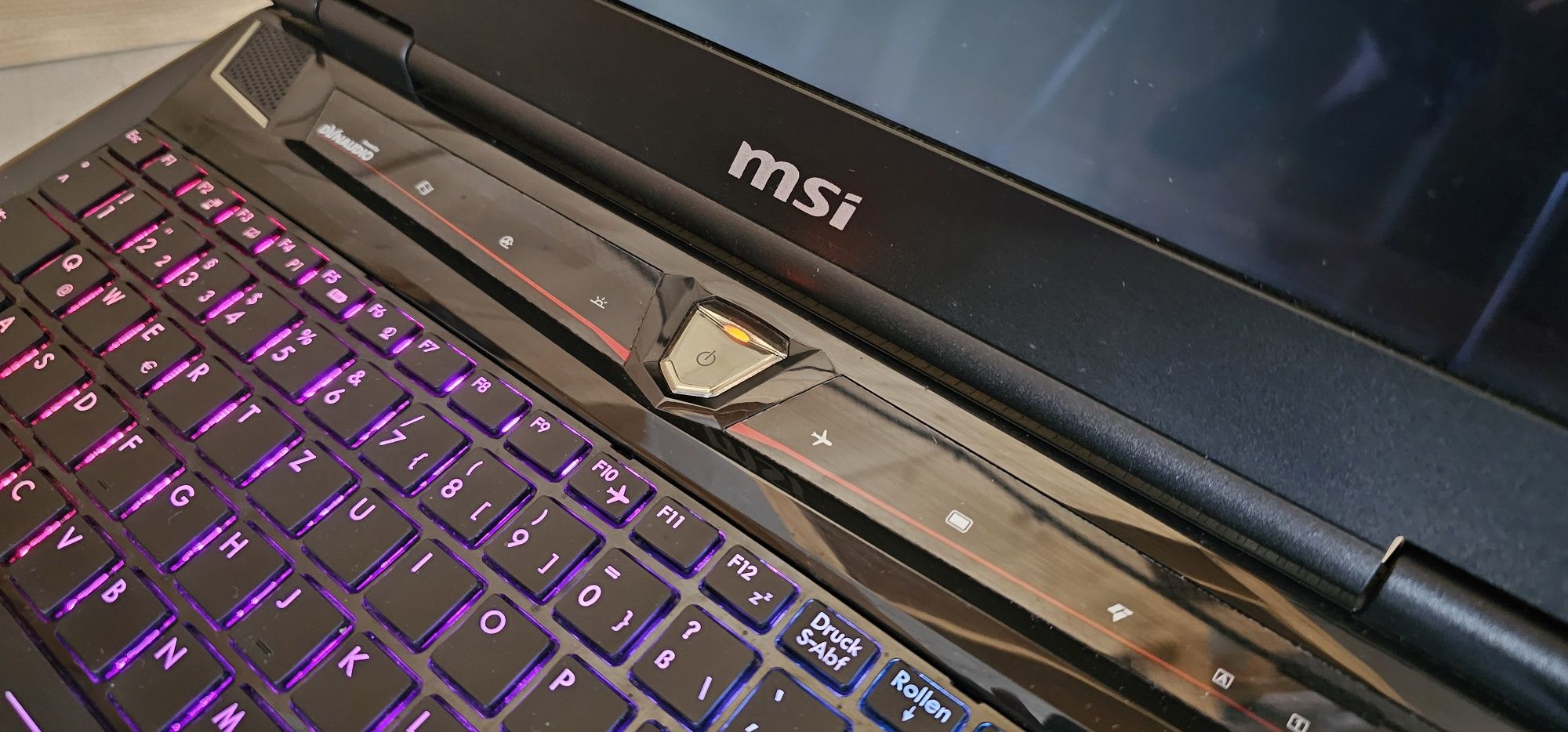 Laptop gaming MSI GT60 Dominator i7