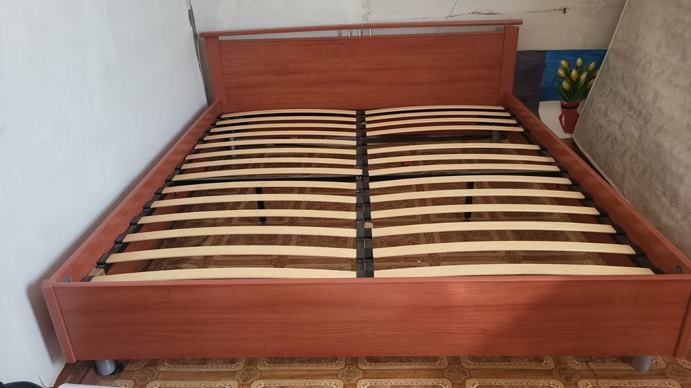 Продаю кровать не дорого