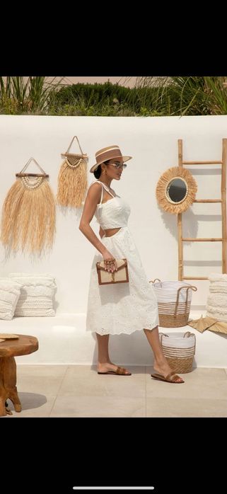 Уникална рокля Christine