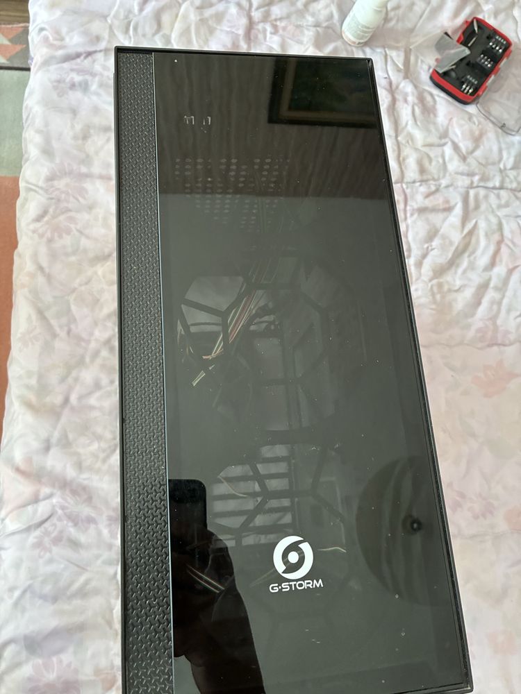 PC case/Компютърна кутия