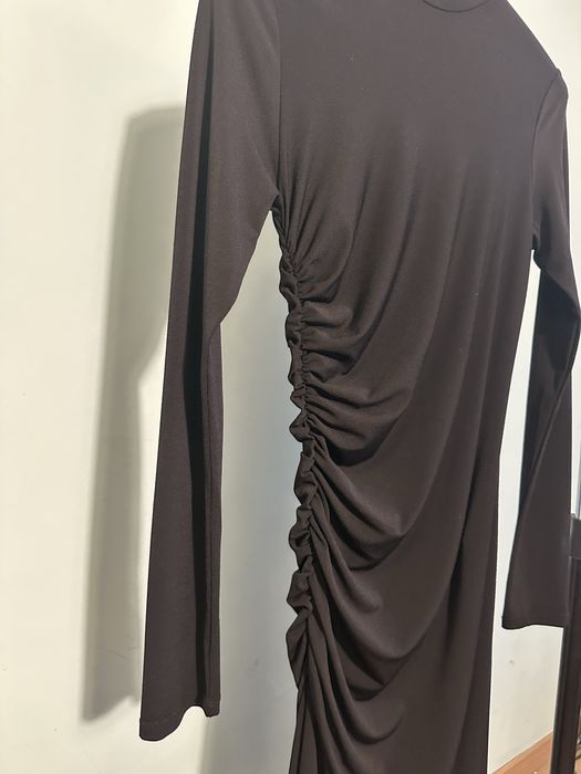 Продавам рокли H&M Zara