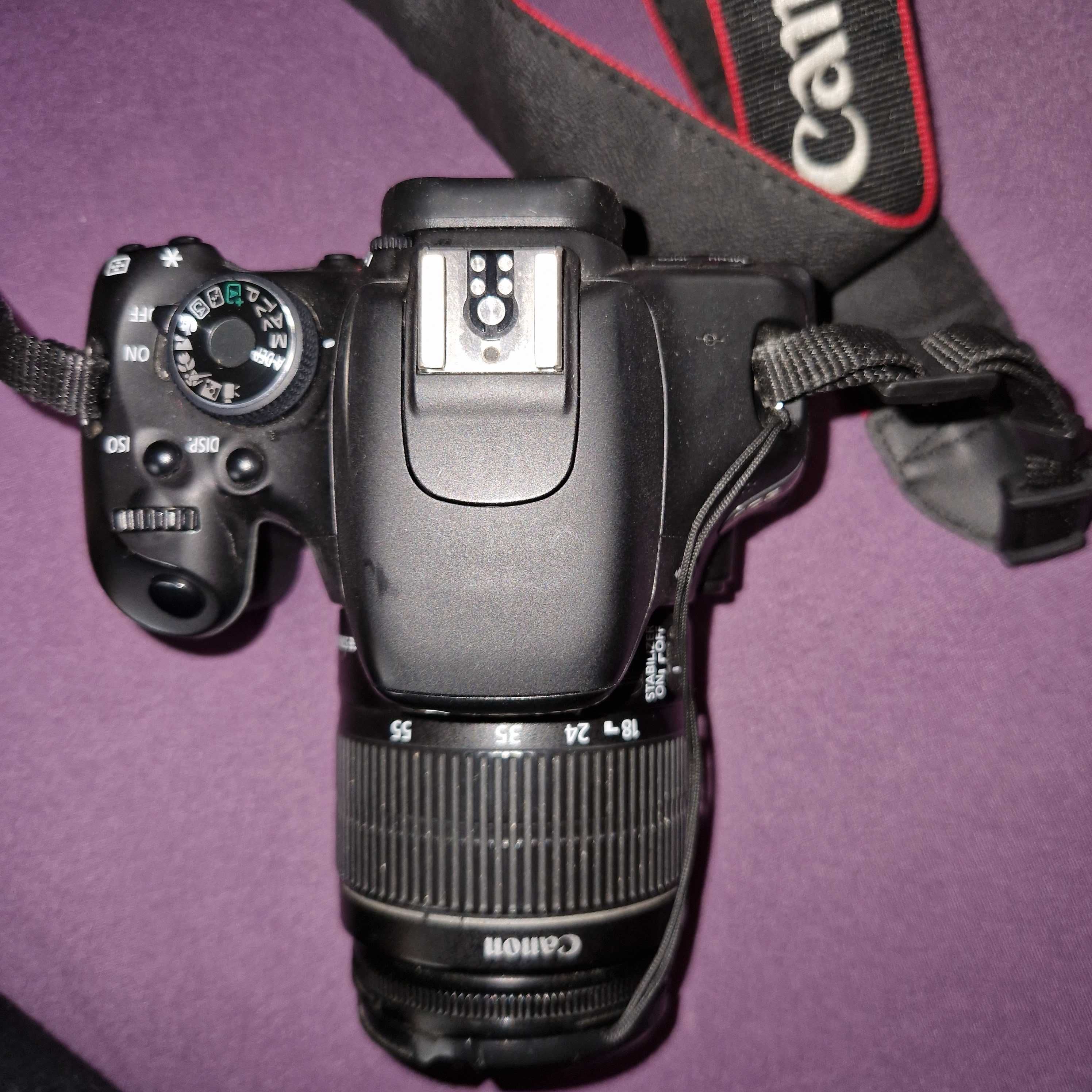Canon EOS 600D+ obiectiv EF-S 18-55mm+Card 32Gb+3baterii si Incarcator