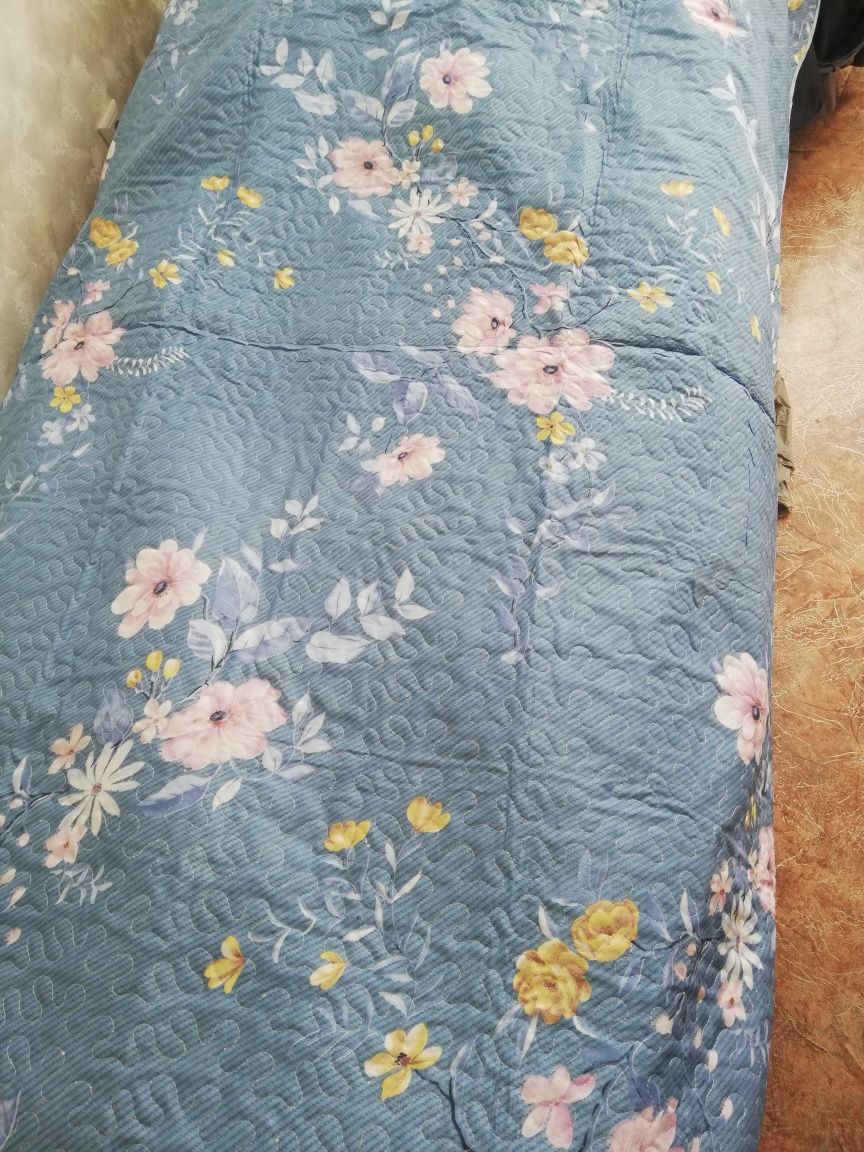 Одеяло синтепонное