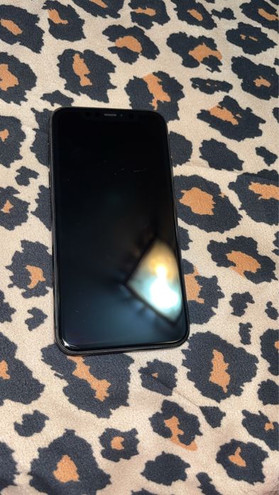 Vand iphone 11 128gb