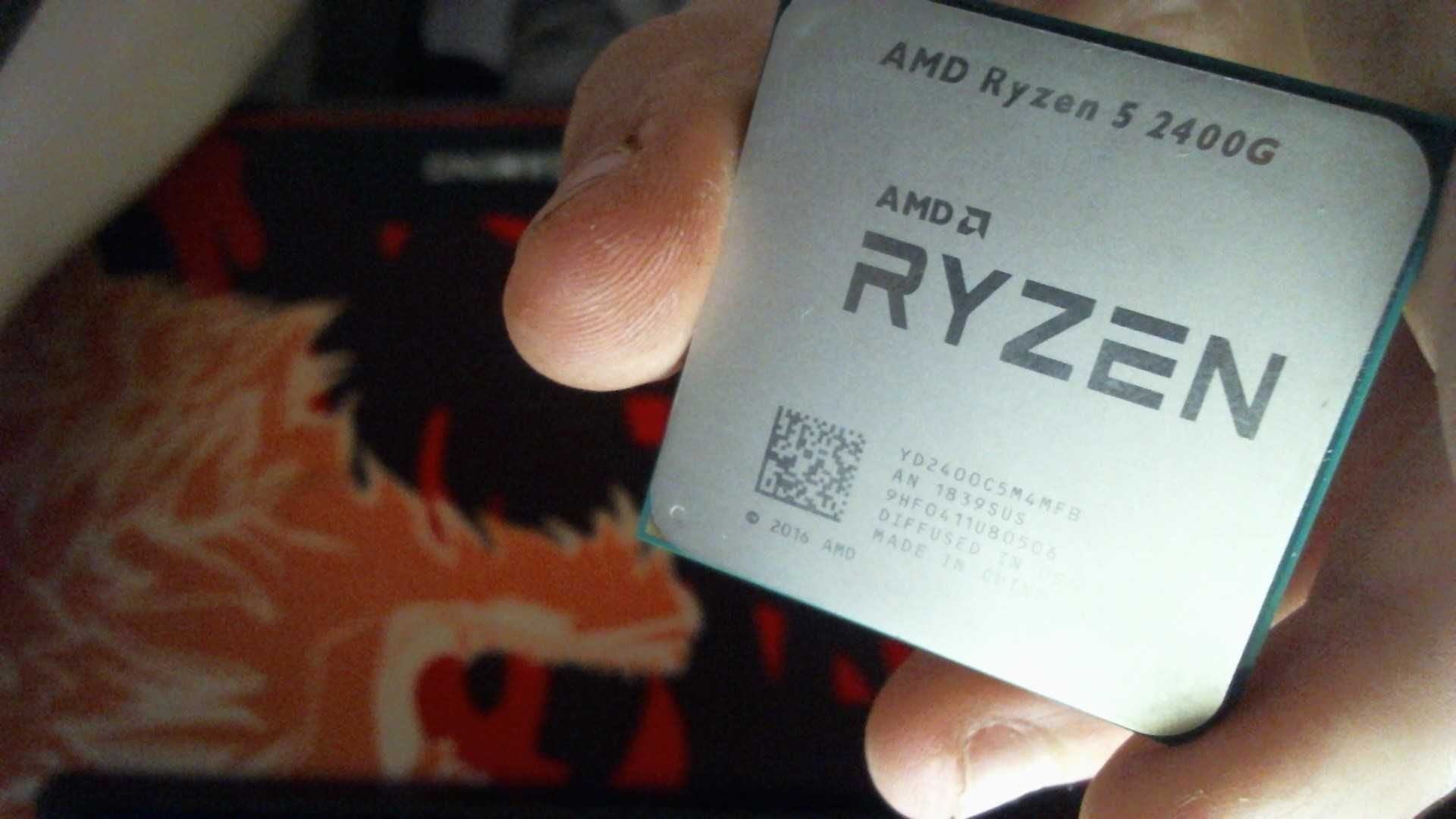 Procesor AMD Ryzen 5 2400G ( nu rasp la apeluri doar la msj)