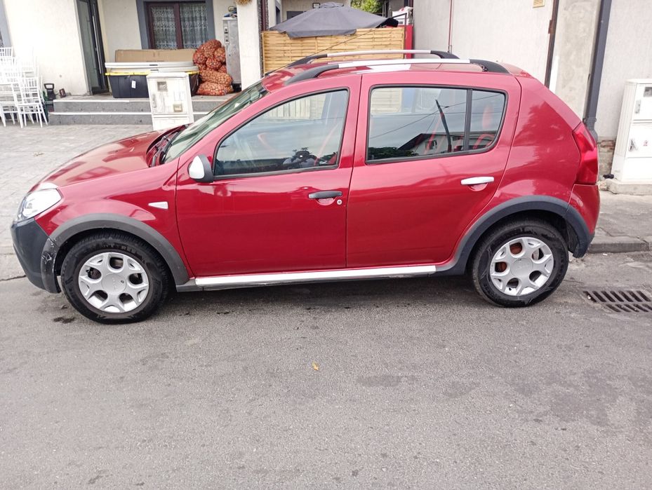 Ofer spre închiriere, Sandero stepway gpl, 400 Ron/săptămână. Uber-Bol