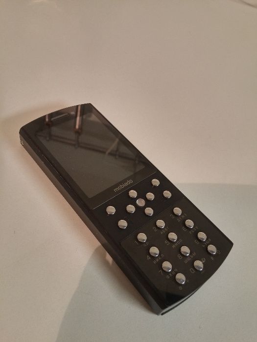 MOBIADO Classic 712 ZAF Black