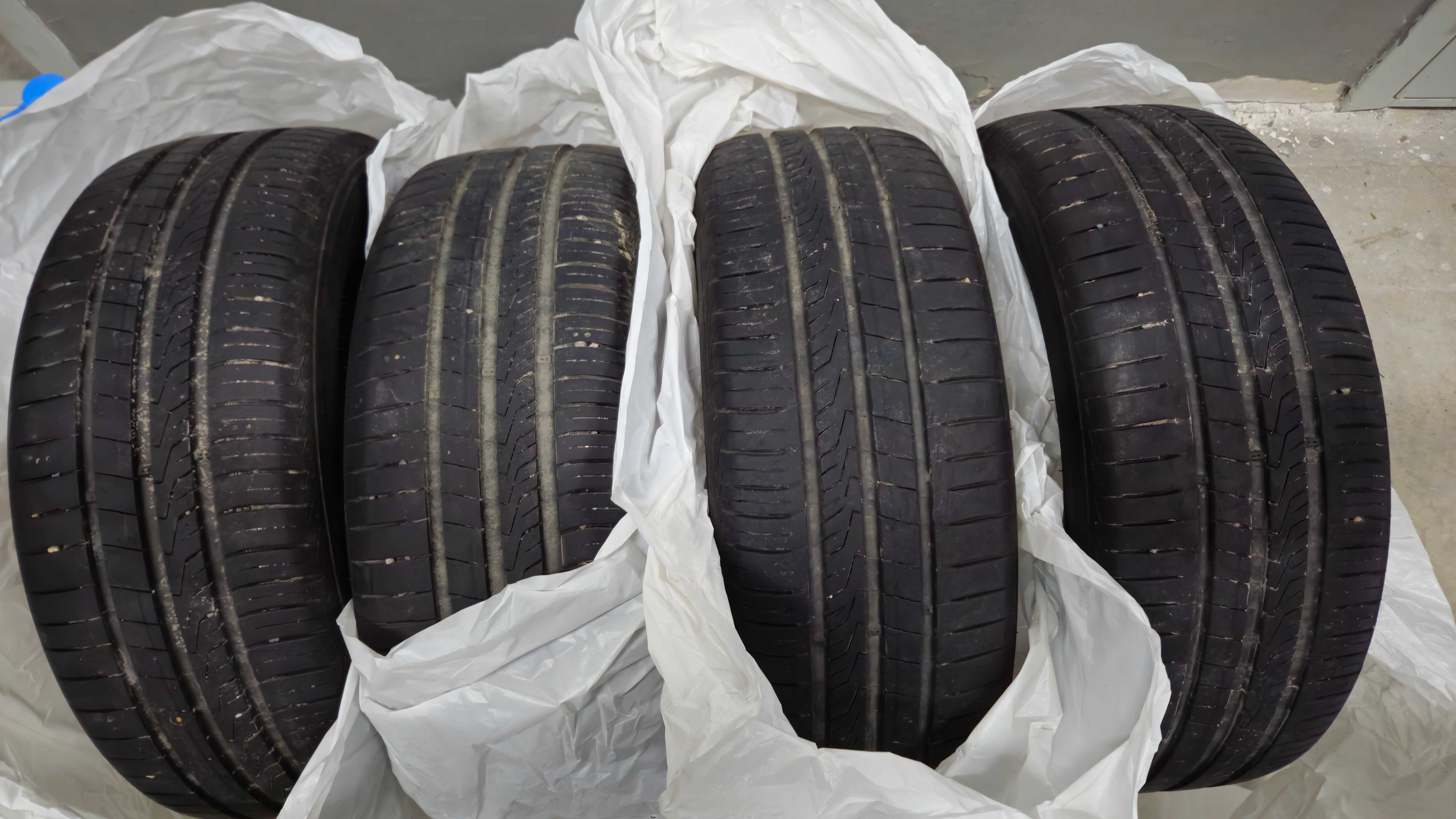 Продам летние шины 205/55/16 Hankook