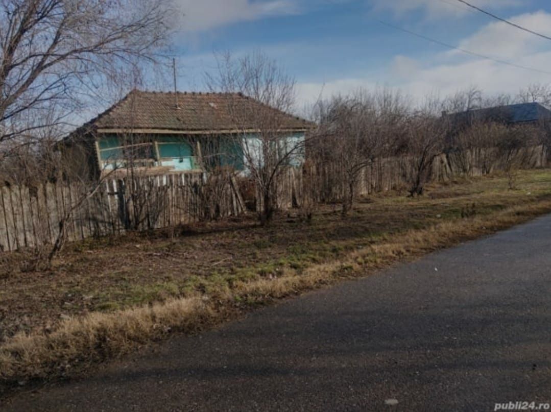 casa batraneasca în amara Judetul buzau