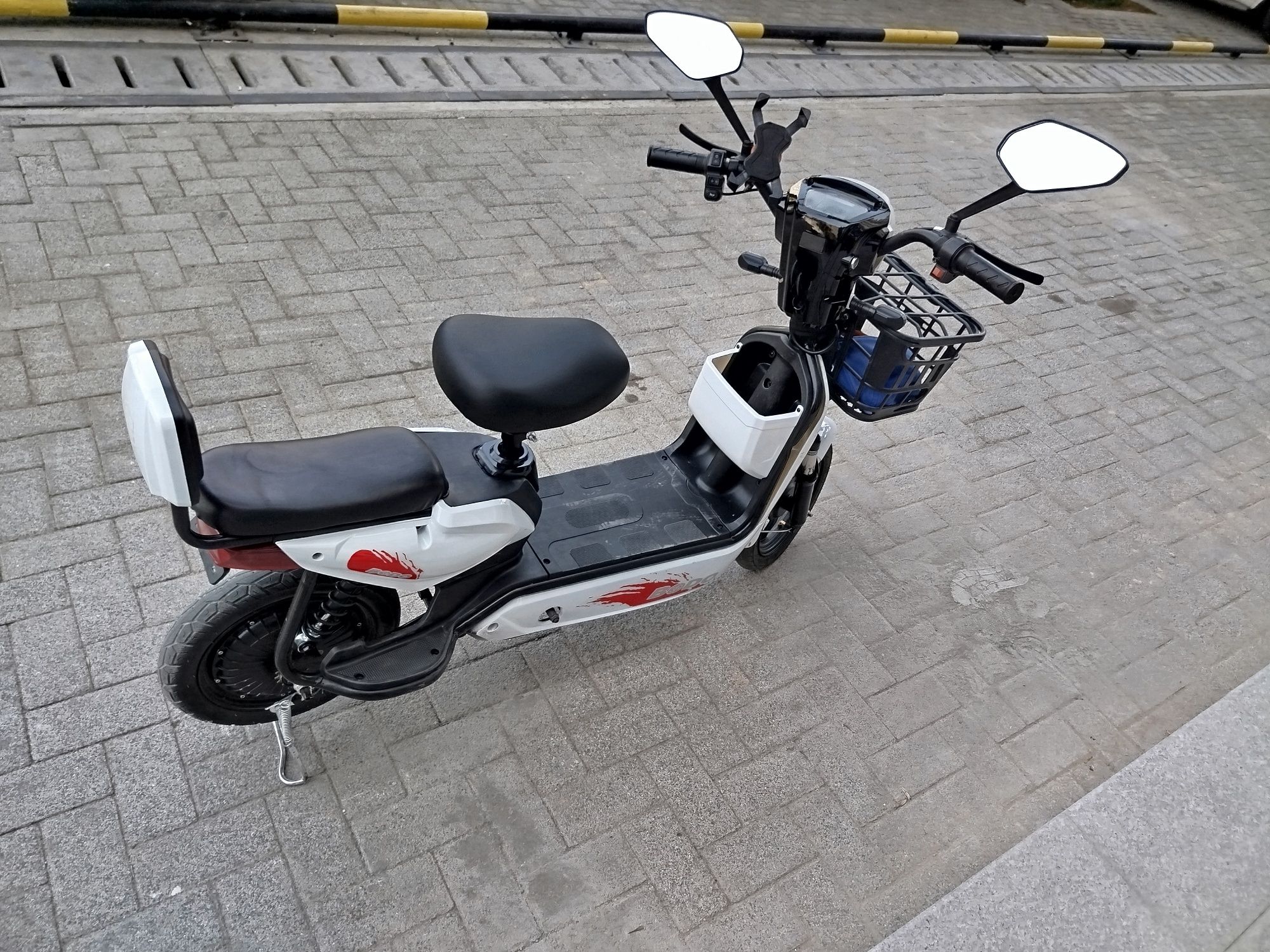 Skuter arzonga ideal