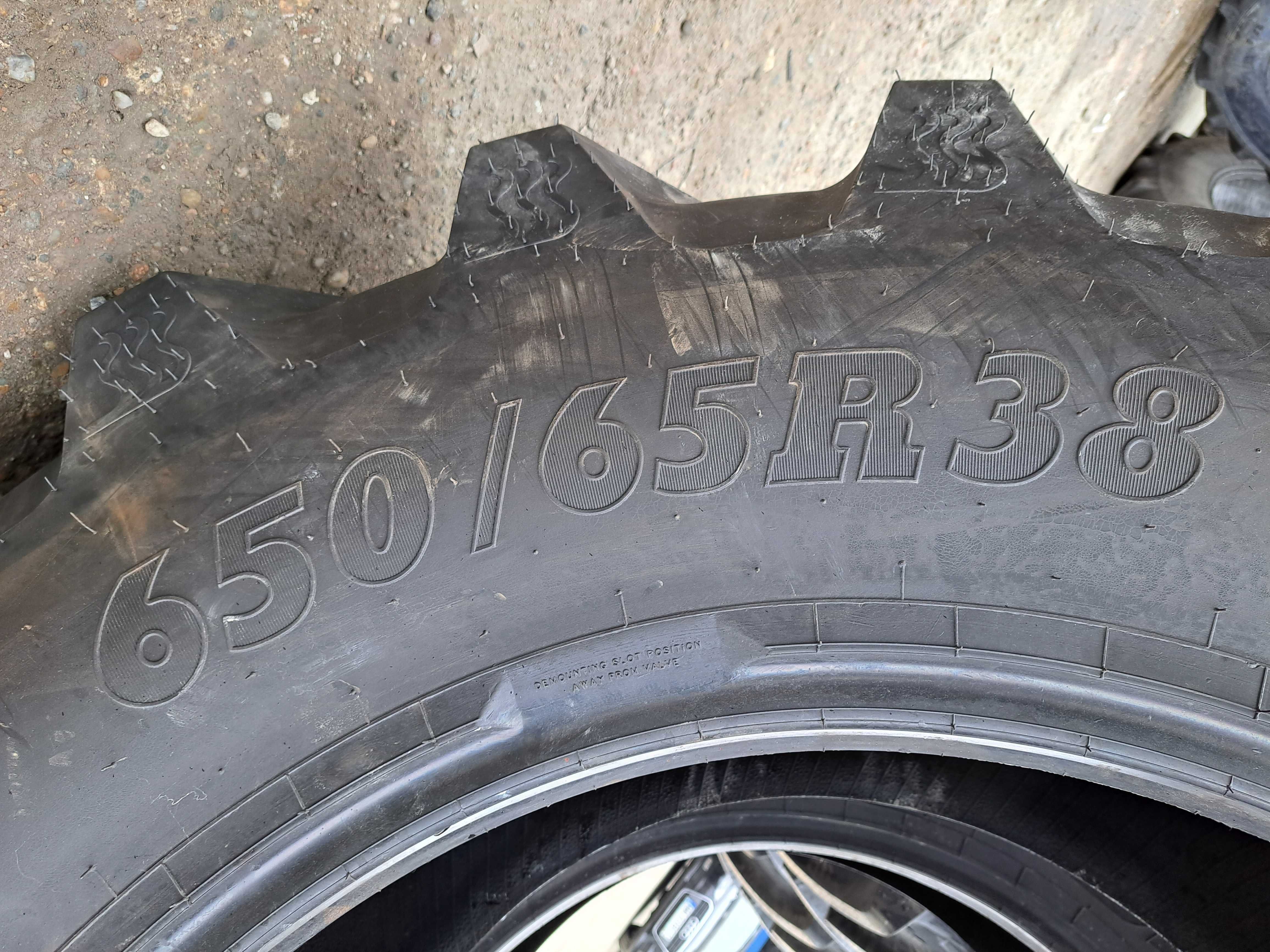 Cauciucuri noi 650/65R38 BKT AGRIMAX anvelope radiale tractor FENDT