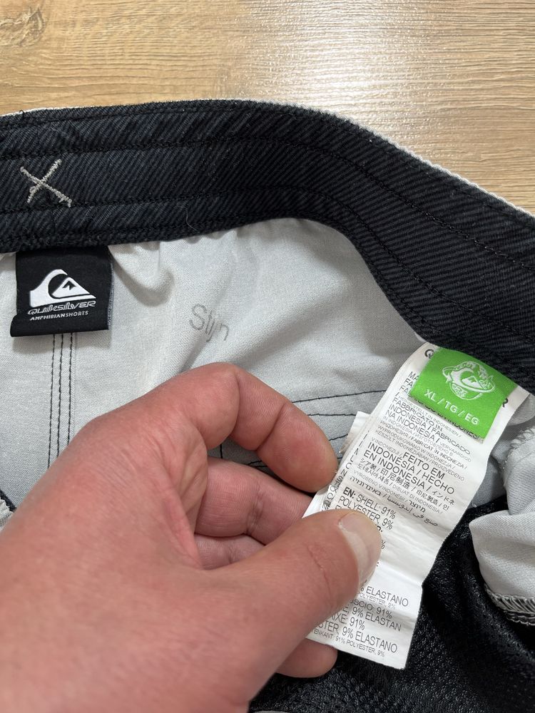 Superdry къси панталони размер 34