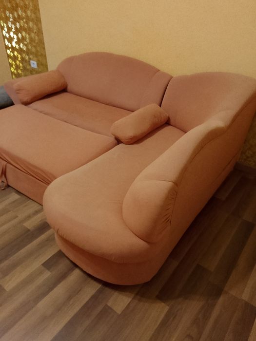 Vând colțar canapea