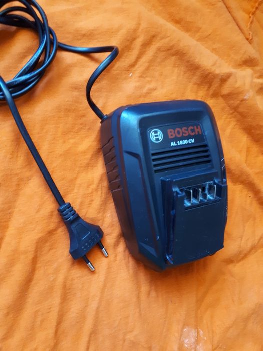 încărcător Bosch Rapid Al 1830 CV 14-18V