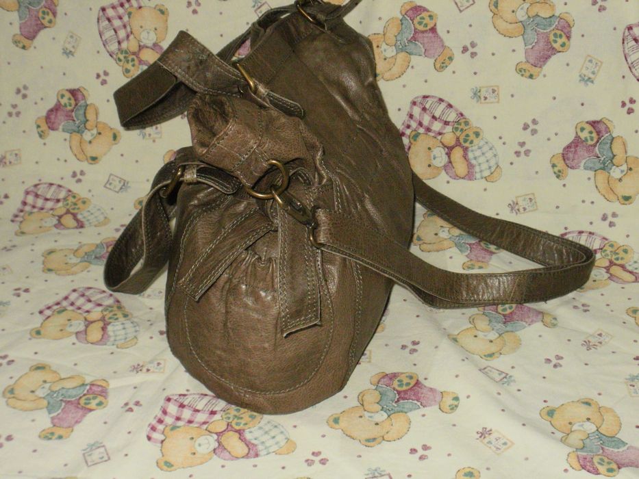 OASIS нова дамска чанта естествена кожа