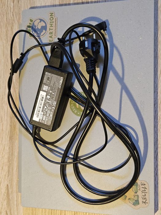 Problema balamale Acer aspire vero N20C5