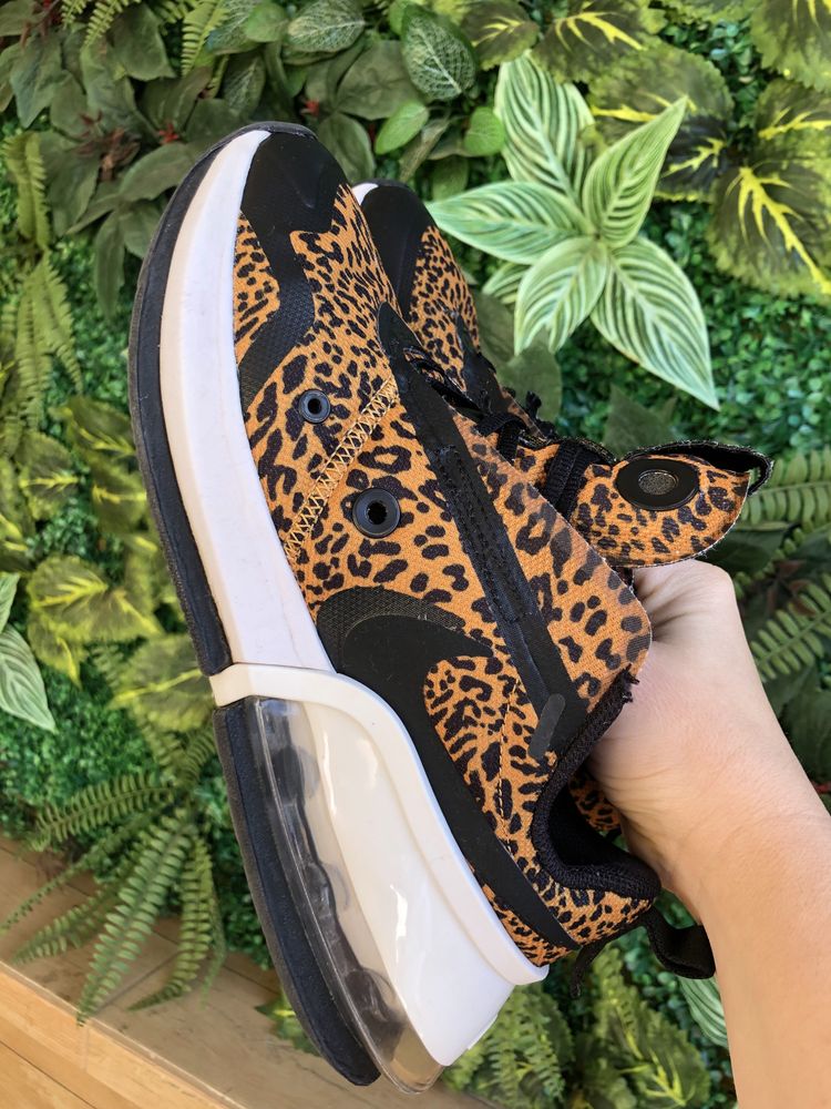 Дамски маратонки Nike air max леопардови оригинални 38,5