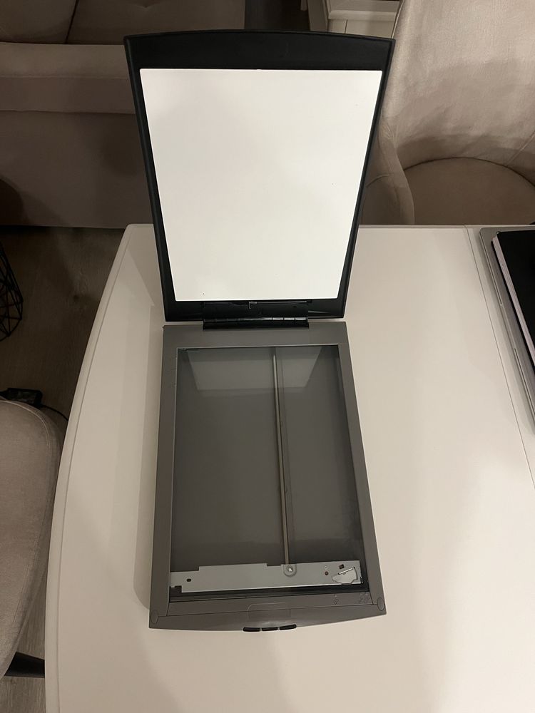 Скенер Canon CanoScan Lide 25